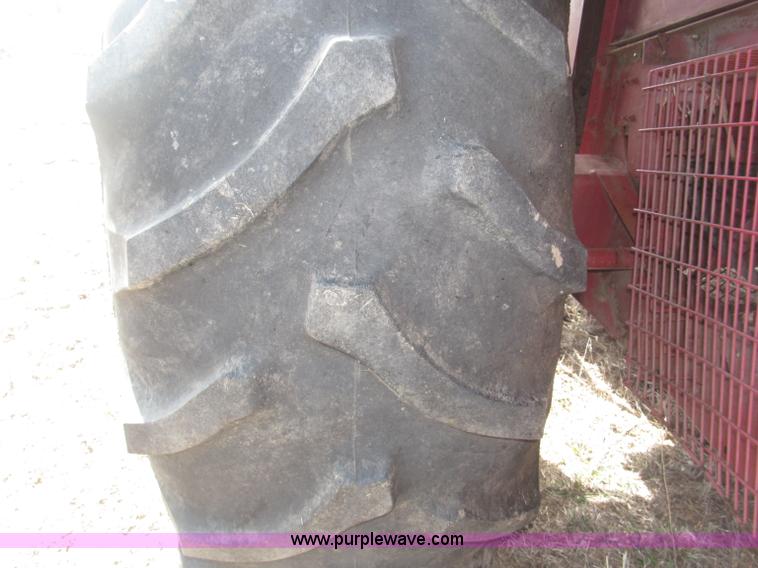 image for item B5438 1992 Case IH 1680 Axial-Flow combine