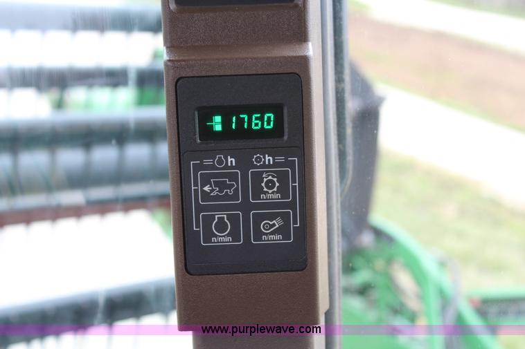 image for item C1005 1989 John Deere 9500 RWA combine