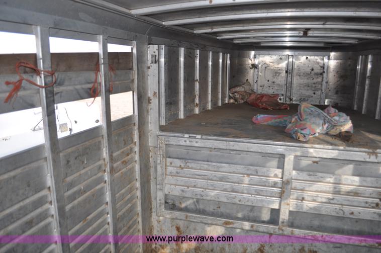 image for item C3426 1998 Featherlite 8120 gooseneck livestock trailer