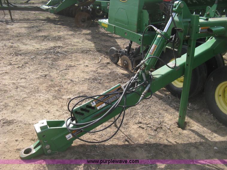image for item E3323 John Deere 455 grain drill