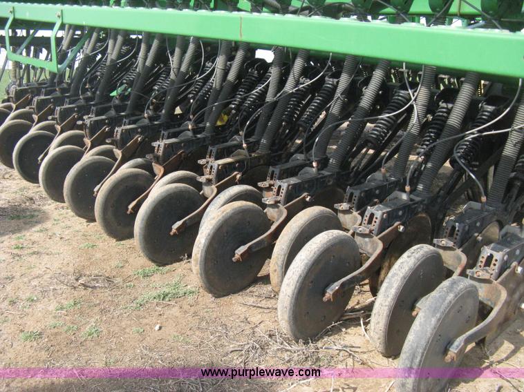 image for item E3323 John Deere 455 grain drill