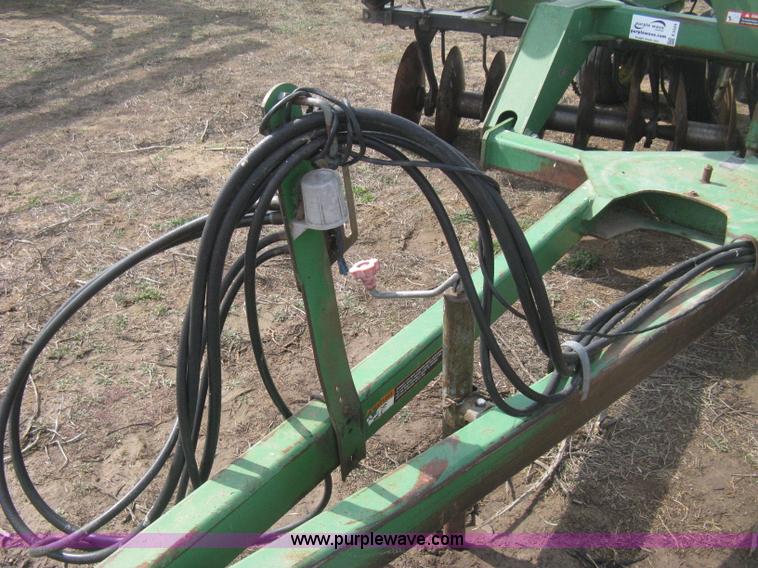 image for item E3324 John Deere 630 disk harrow