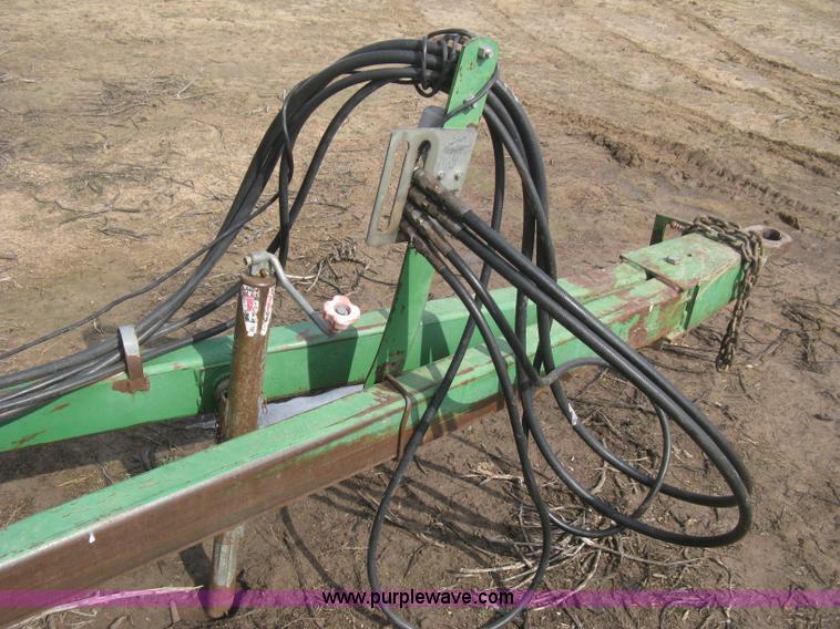 image for item E3324 John Deere 630 disk harrow