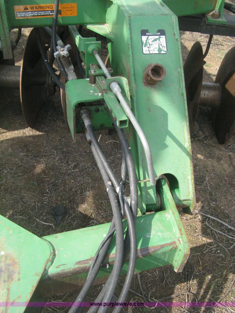 image for item E3324 John Deere 630 disk harrow