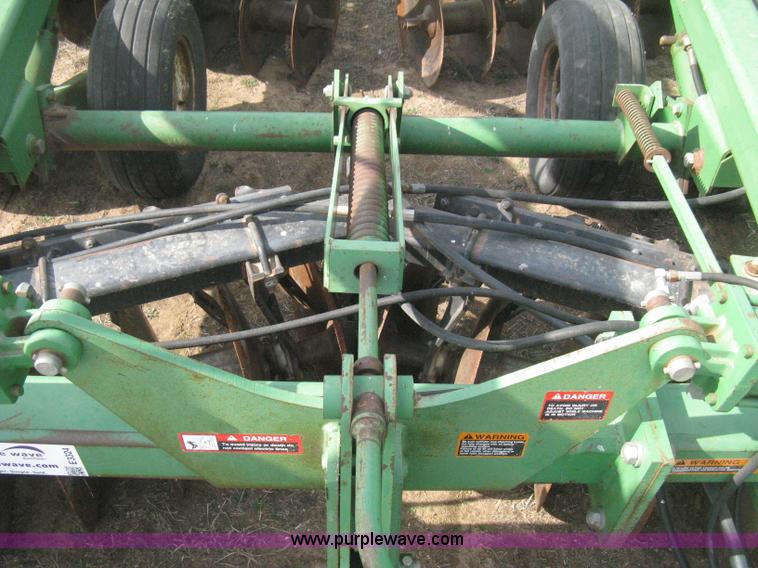 image for item E3324 John Deere 630 disk harrow