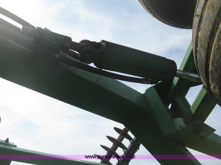 image for item E3324 John Deere 630 disk harrow