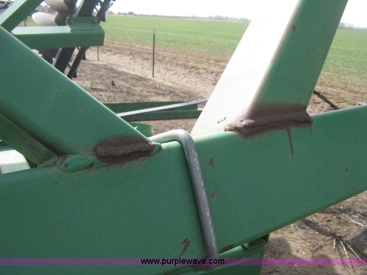 image for item E3324 John Deere 630 disk harrow