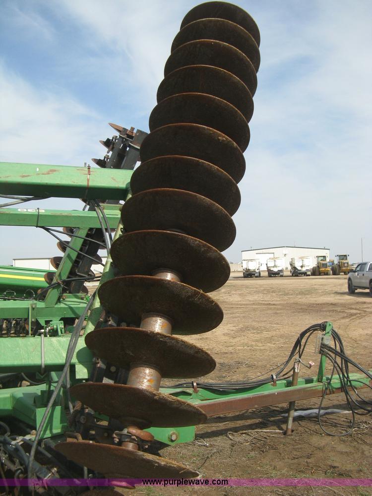 image for item E3324 John Deere 630 disk harrow