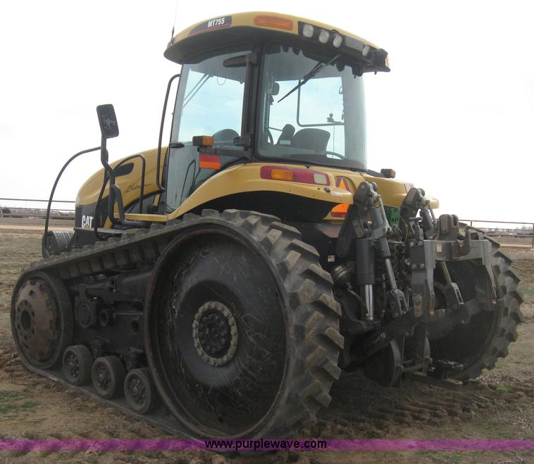 image for item E3325 2002 Caterpillar Challenger MT755 tractor