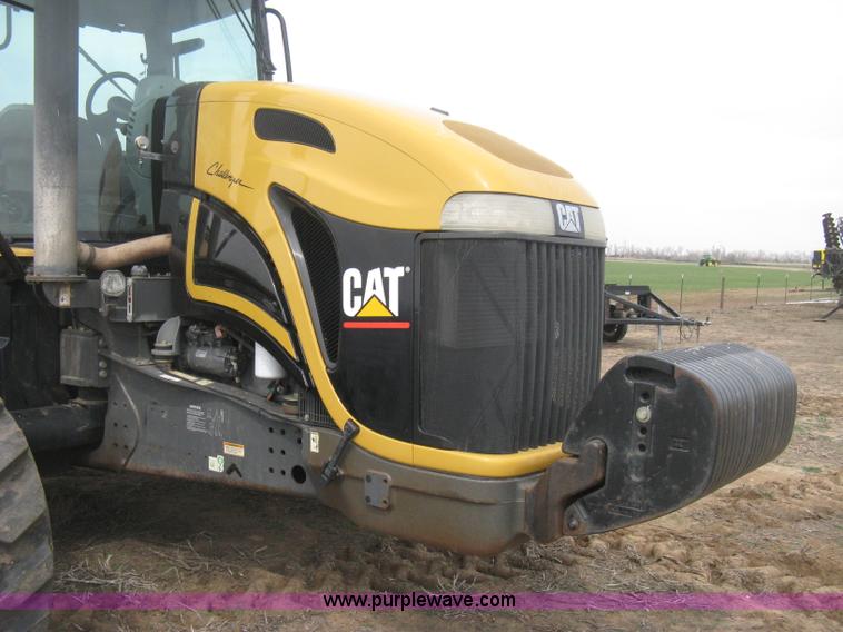 image for item E3325 2002 Caterpillar Challenger MT755 tractor