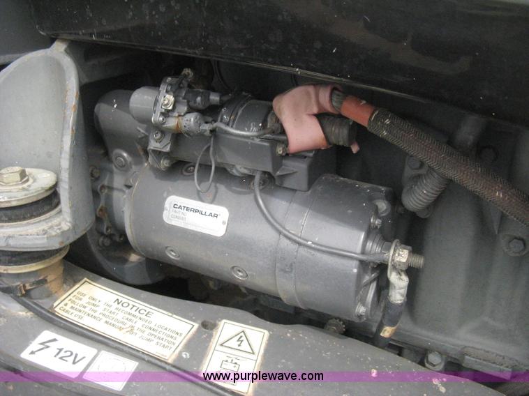 image for item E3325 2002 Caterpillar Challenger MT755 tractor