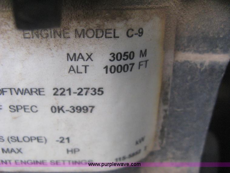 image for item E3325 2002 Caterpillar Challenger MT755 tractor