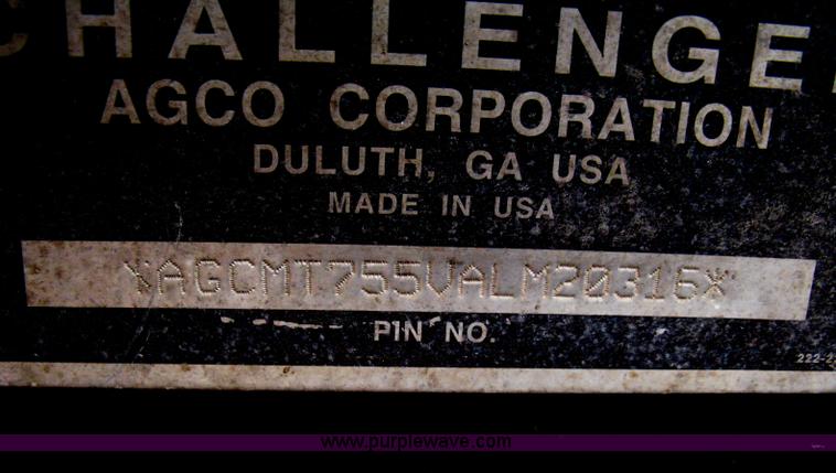 image for item E3325 2002 Caterpillar Challenger MT755 tractor