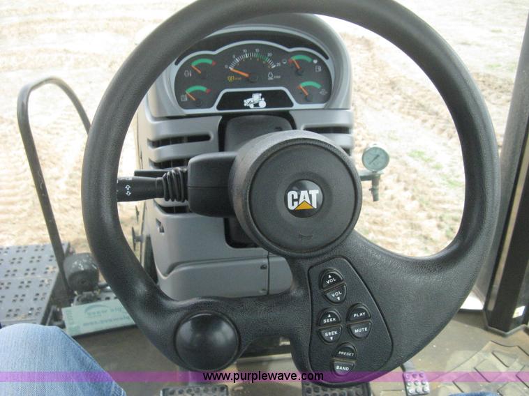 image for item E3325 2002 Caterpillar Challenger MT755 tractor