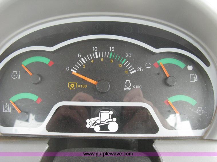 image for item E3325 2002 Caterpillar Challenger MT755 tractor