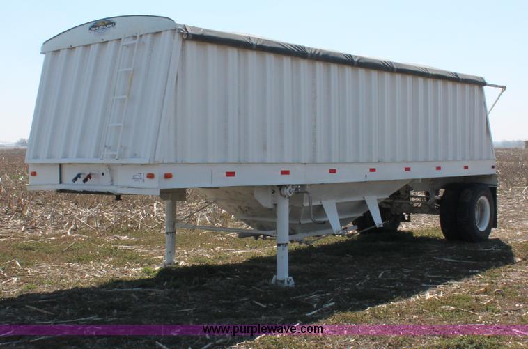 image for item E3344 1969 Moni 25' shop built grain trailer