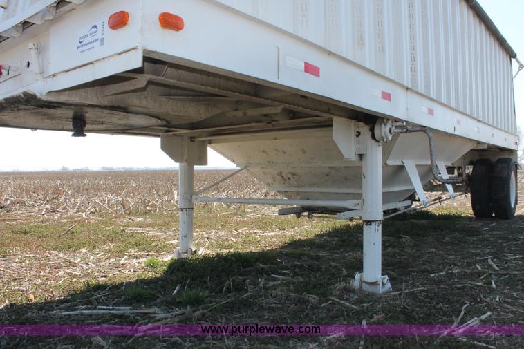 image for item E3344 1969 Moni 25' shop built grain trailer