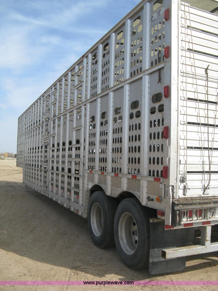 image for item E3357 2010 Barrett cattle pot trailer