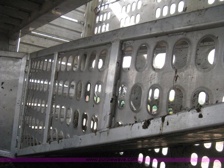 image for item E3357 2010 Barrett cattle pot trailer