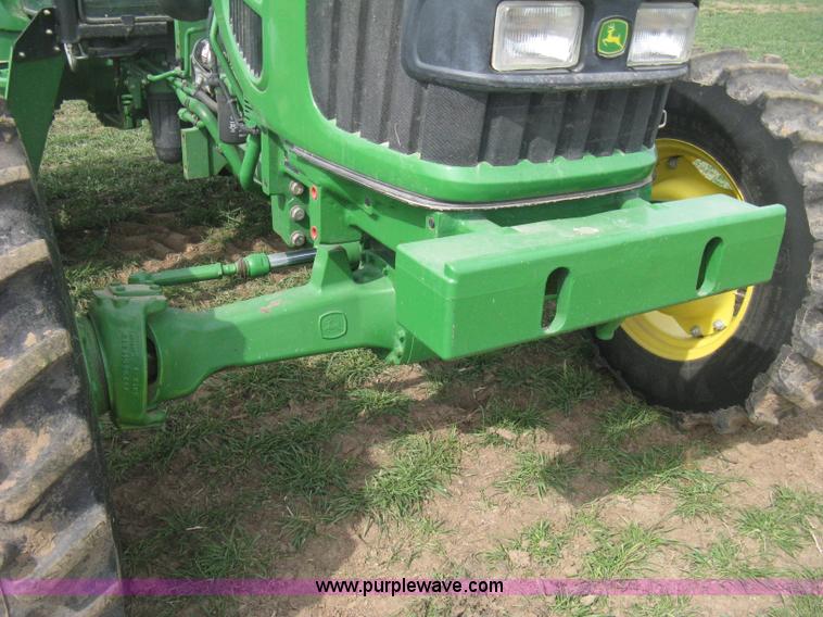 image for item E3358 2009 John Deere 6100D MFWD tractor