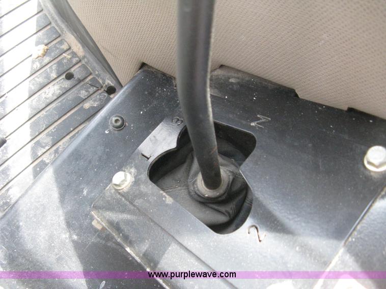 image for item E3358 2009 John Deere 6100D MFWD tractor