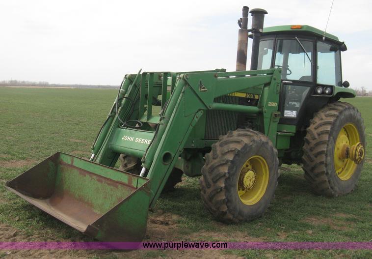 image for item E3359 1988 John Deere 4450 MFWD tractor