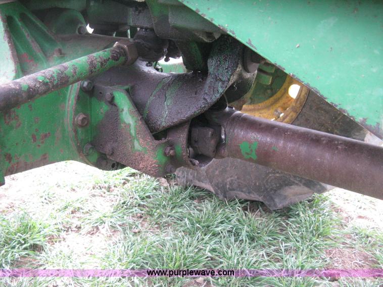 image for item E3359 1988 John Deere 4450 MFWD tractor