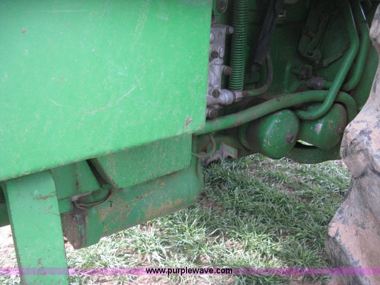 image for item E3359 1988 John Deere 4450 MFWD tractor