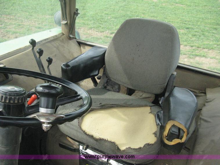 image for item E3359 1988 John Deere 4450 MFWD tractor