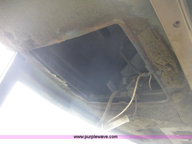 image for item E3359 1988 John Deere 4450 MFWD tractor