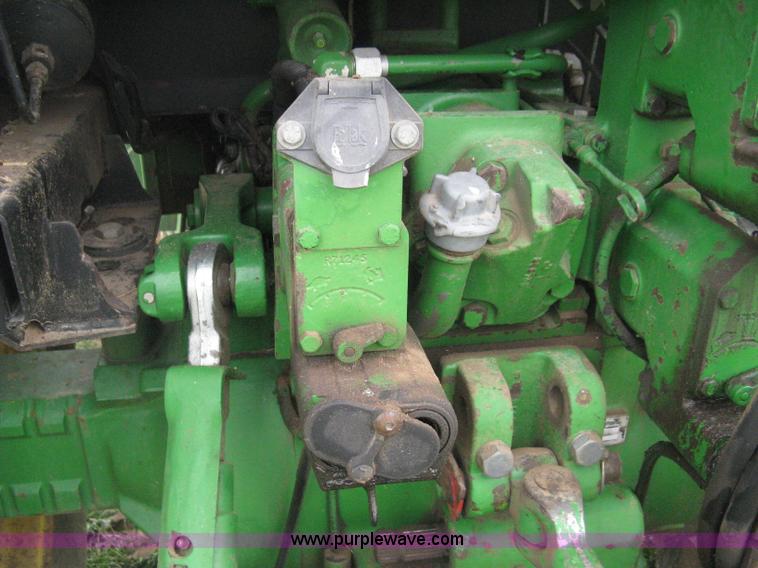 image for item E3359 1988 John Deere 4450 MFWD tractor