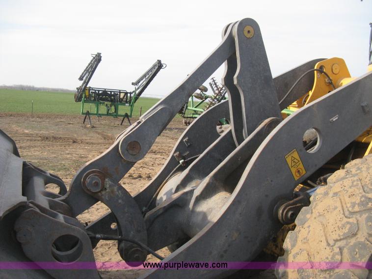 image for item E3360 2001 Volvo L70D wheel loader