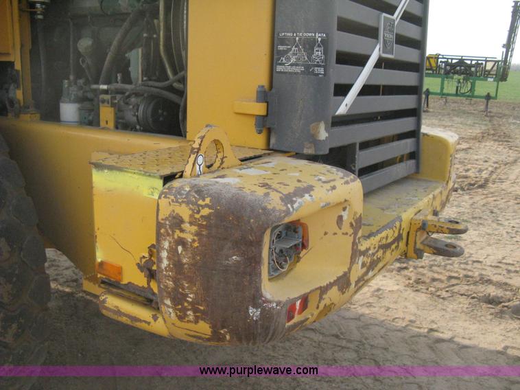 image for item E3360 2001 Volvo L70D wheel loader
