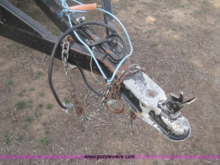 image for item E3361 Strobel trailer mounted seed tender