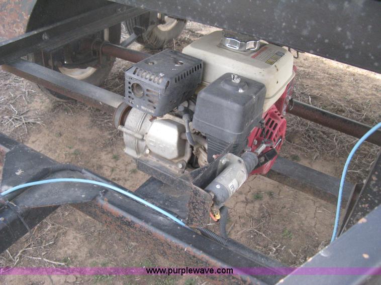 image for item E3361 Strobel trailer mounted seed tender