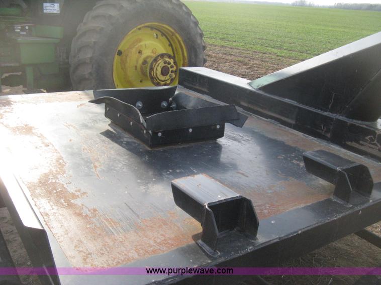 image for item E3361 Strobel trailer mounted seed tender