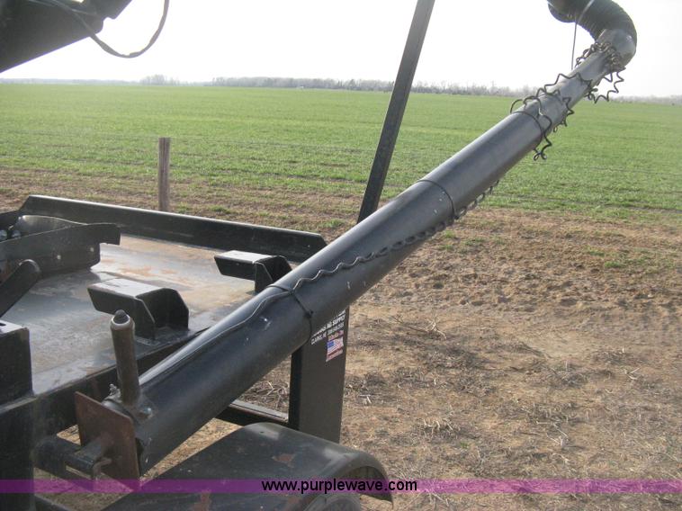 image for item E3361 Strobel trailer mounted seed tender