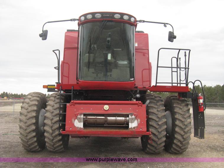 image for item E3374 2011 Case IH 7088 Axial-Flow RWA combine