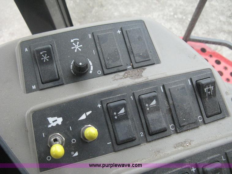 image for item E3374 2011 Case IH 7088 Axial-Flow RWA combine