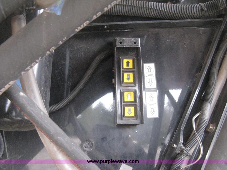 image for item E3374 2011 Case IH 7088 Axial-Flow RWA combine