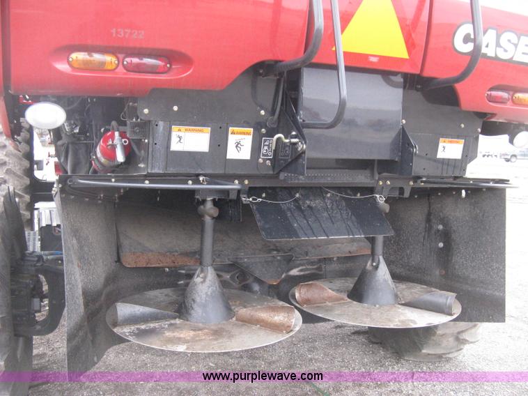 image for item E3374 2011 Case IH 7088 Axial-Flow RWA combine