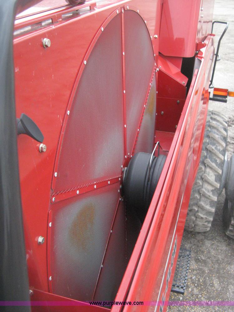 image for item E3374 2011 Case IH 7088 Axial-Flow RWA combine