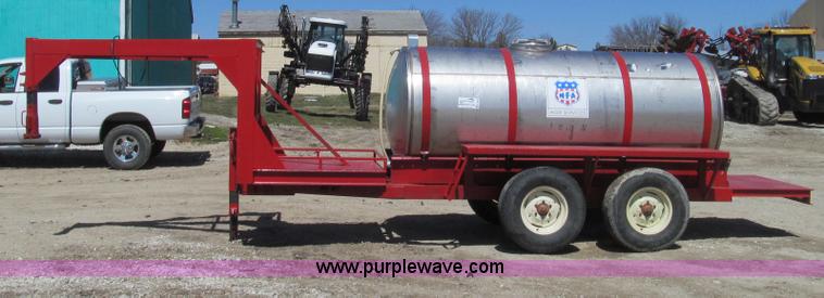 image for item E3844 1978 Tote 18' gooseneck trailer