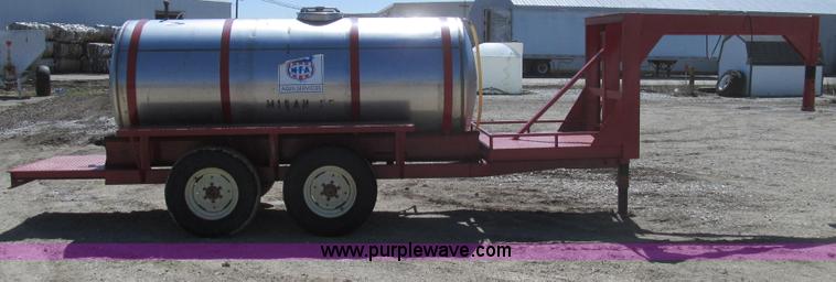 image for item E3844 1978 Tote 18' gooseneck trailer