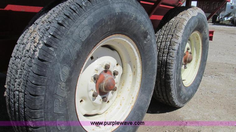 image for item E3844 1978 Tote 18' gooseneck trailer