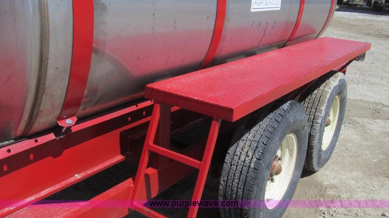 image for item E3844 1978 Tote 18' gooseneck trailer