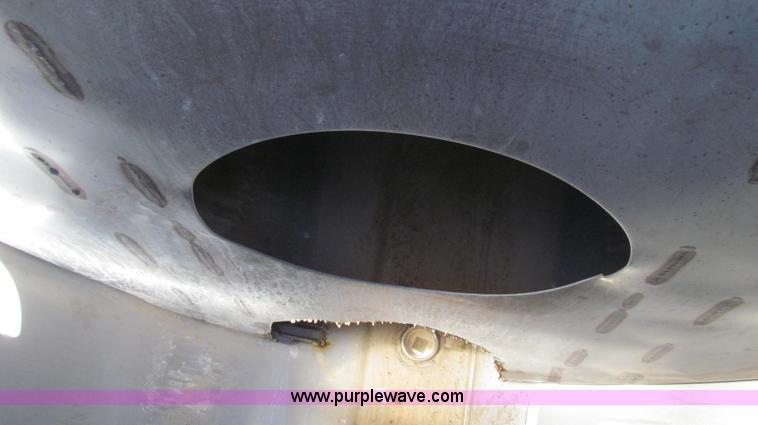 image for item E3844 1978 Tote 18' gooseneck trailer