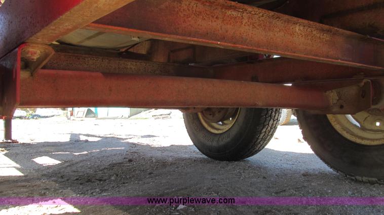 image for item E3844 1978 Tote 18' gooseneck trailer