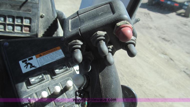 image for item E3846 2000 SpraCoupe 4440-80 2WD sprayer