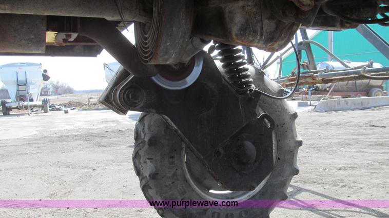 image for item E3849 1997 SpraCoupe 3440 self-propelled sprayer